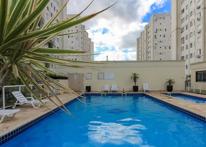 Apartamento Ap Cloe Com Piscina Próximo Ao Aeroporto *