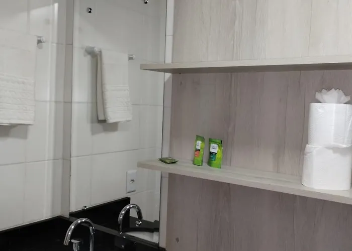 Ap Cloe Com Piscina Próximo Ao Aeroporto Apartamento *